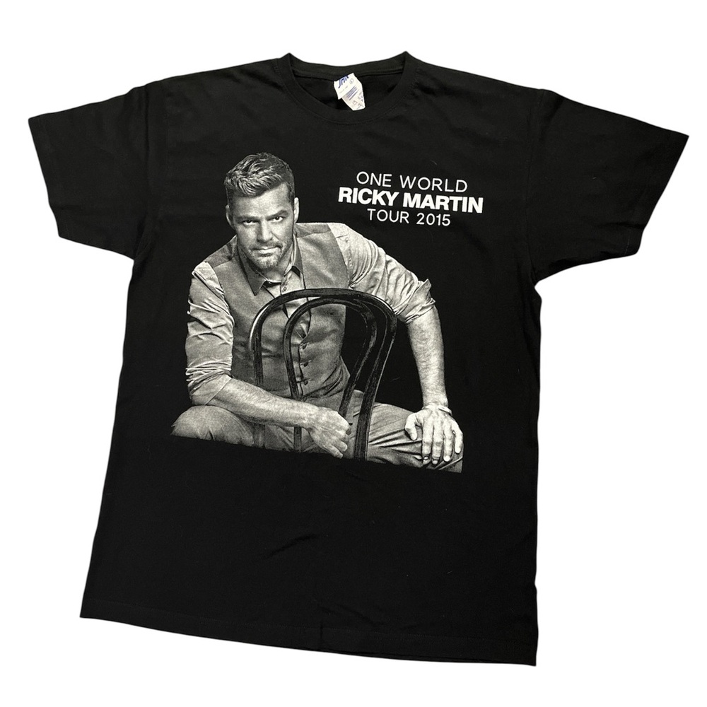 Vintage Ricky Martin Tour 2015 Black T-Shirt size large
